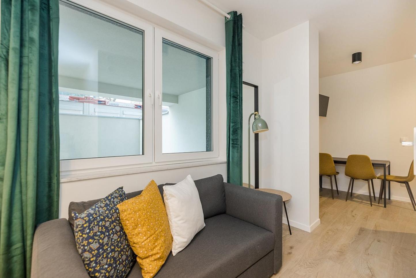Lineburg Villa Apartments Varsavia Esterno foto