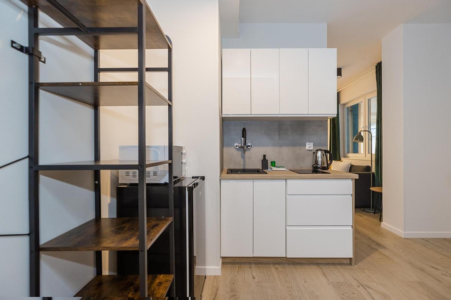 Lineburg Villa Apartments Varsavia Esterno foto