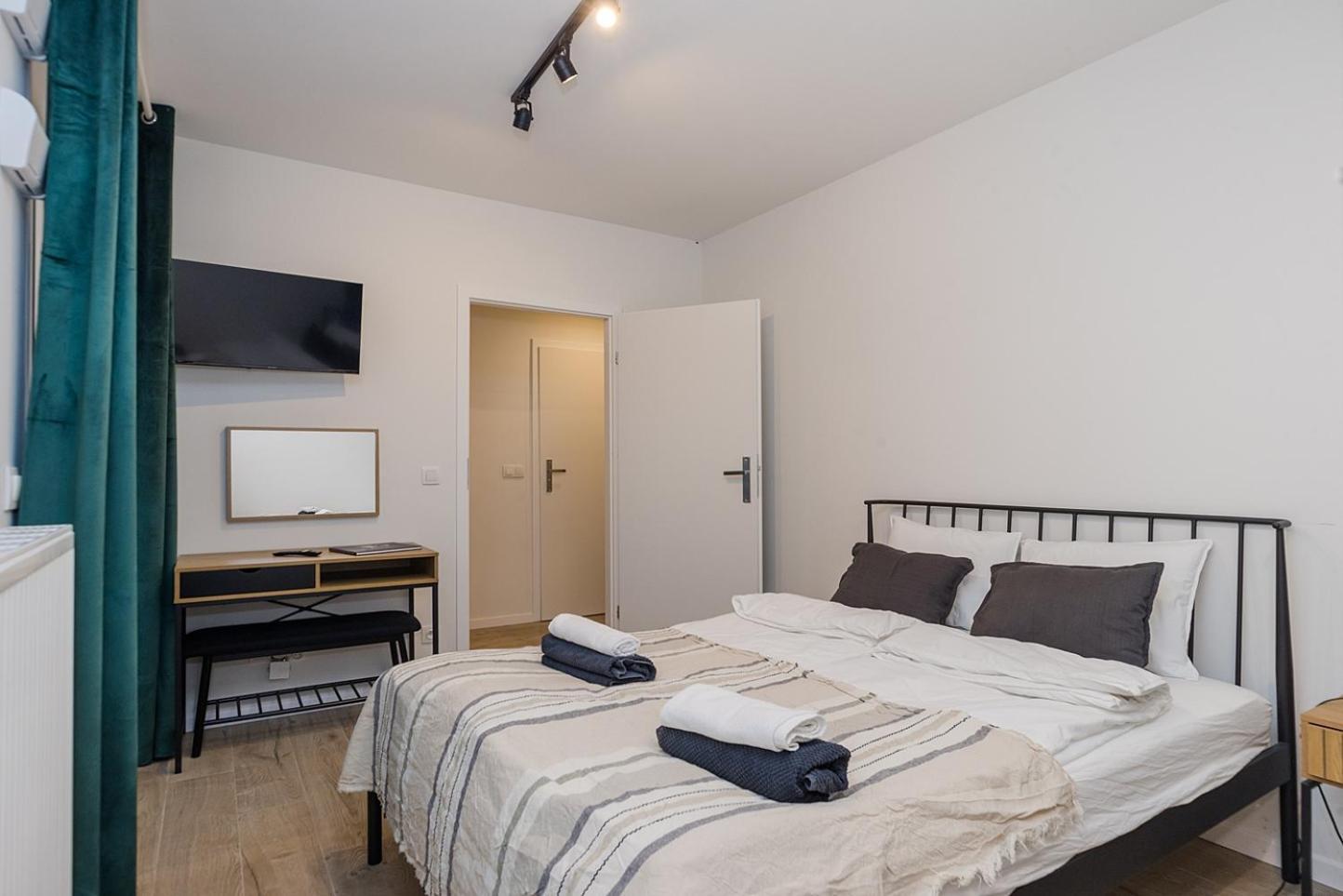 Lineburg Villa Apartments Varsavia Esterno foto