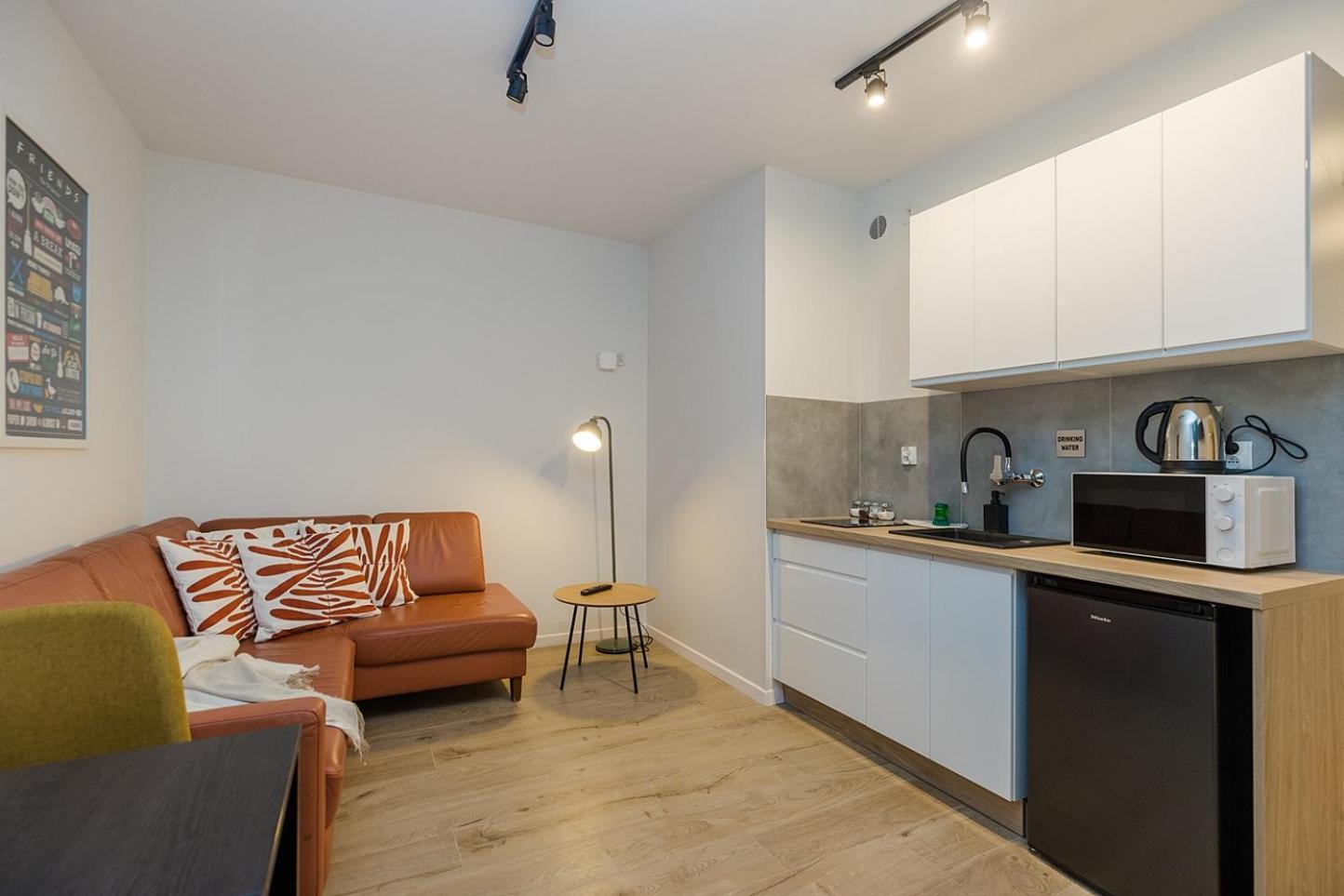 Lineburg Villa Apartments Varsavia Esterno foto