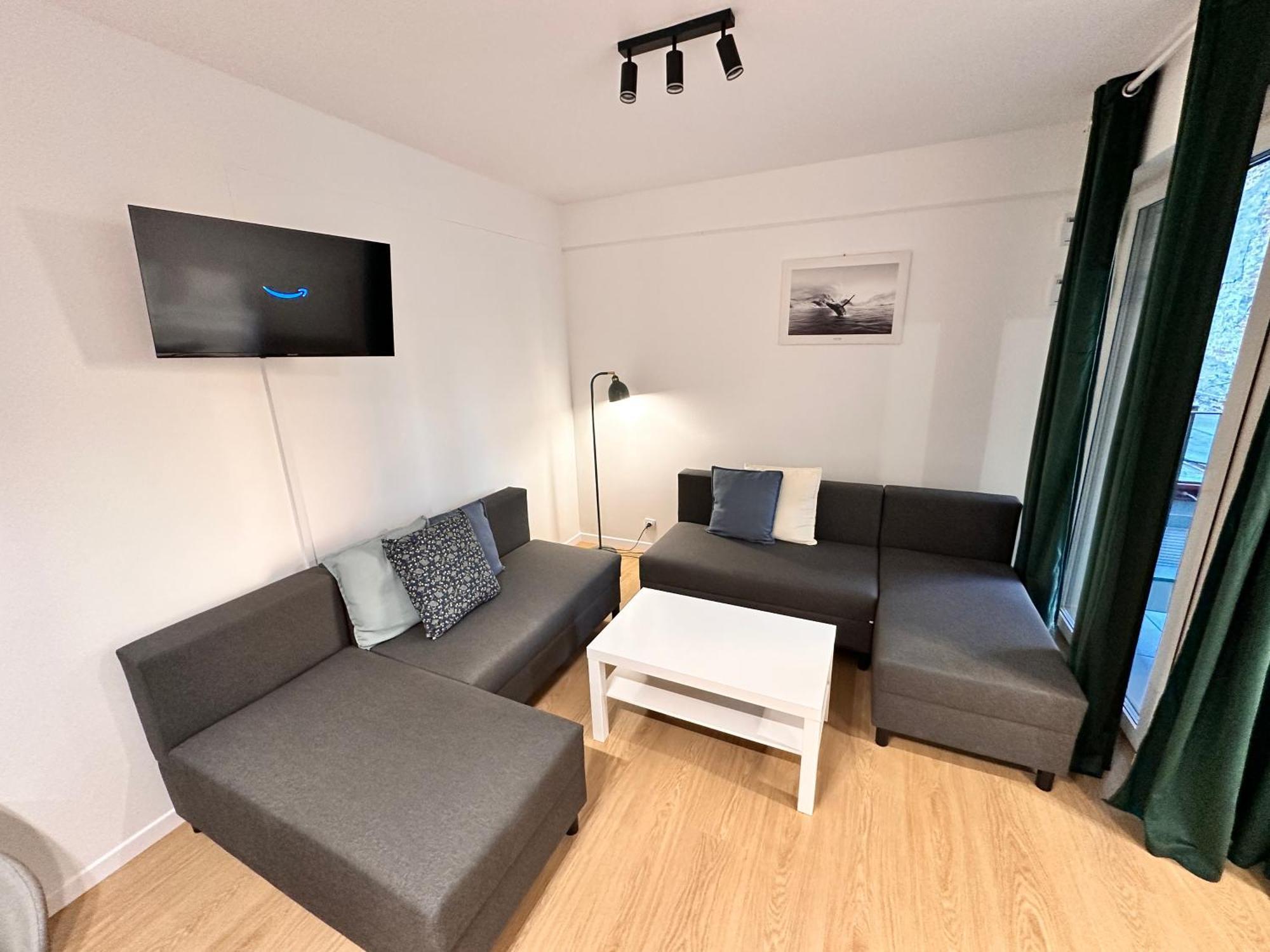 Lineburg Villa Apartments Varsavia Esterno foto