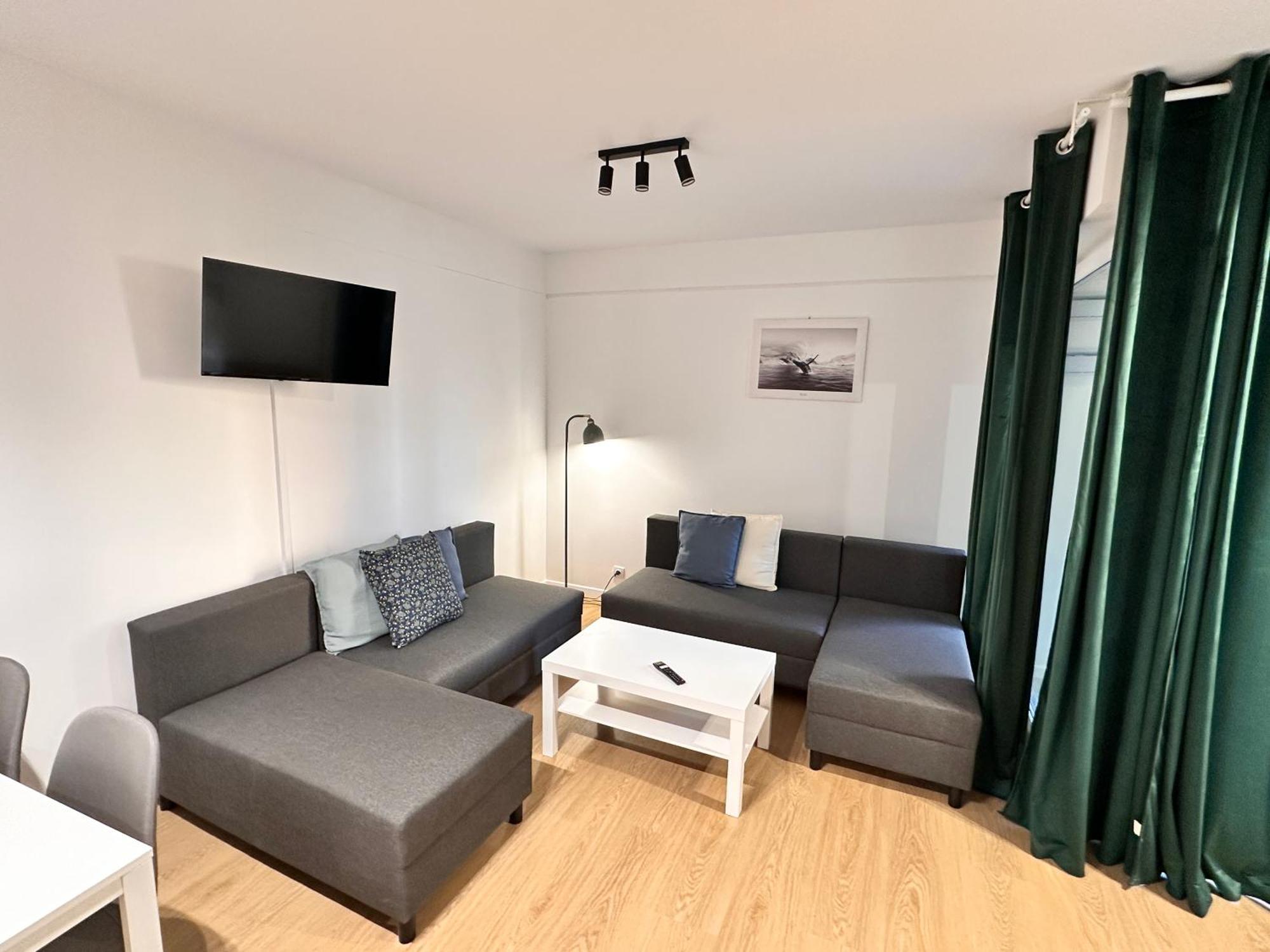 Lineburg Villa Apartments Varsavia Esterno foto